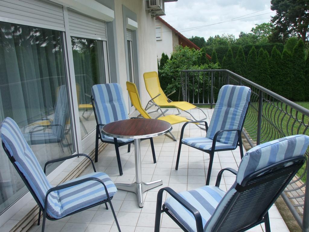 Levente Apartman Balatongyorok Exterior foto