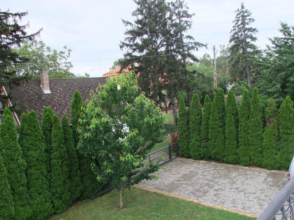 Levente Apartman Balatongyorok Exterior foto